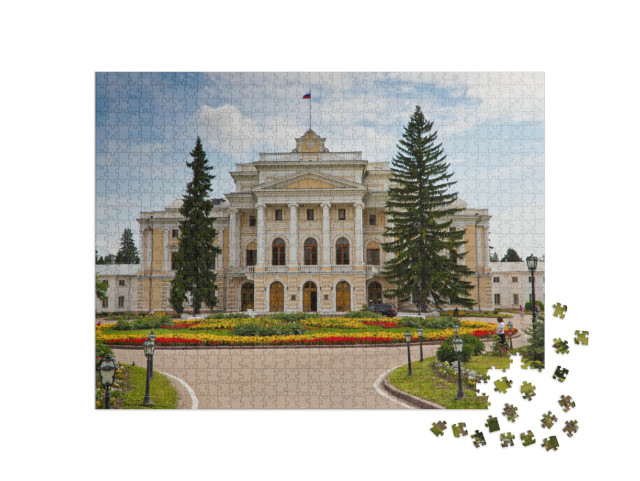 Puzzle 1000 Teile „Alter Adelspalast Gut Maryino im Gebiet Kursk, Russland“