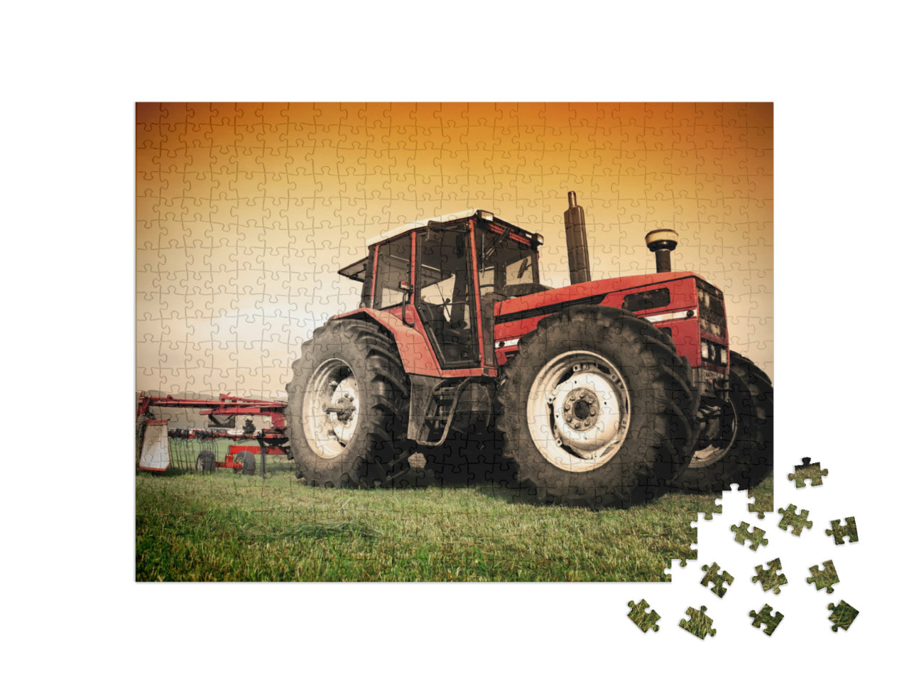 Puzzle 500 Teile „Alter roter Traktor auf der Wiese beim Schwaden“