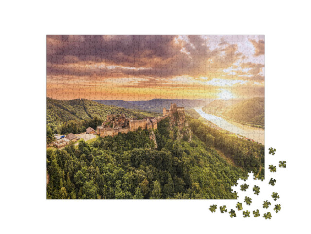 Puzzle 1000 Teile „Schöne Landschaft mit der Burgruine Aggstein und der Donau in Österreich“