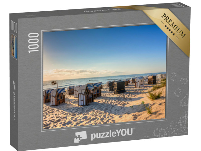 Puzzle 1000 Teile „Strand mit vielen Strandkörben nach Sonnenaufgang“