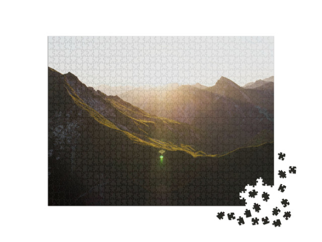 Puzzle 1000 Teile „Alpenpanorama in goldenem Sonnenlicht, Österreich“