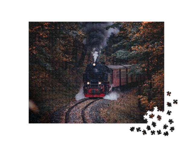 Puzzle 1000 Teile „Dampflokomotive fährt durch dunklen Herbstwald“