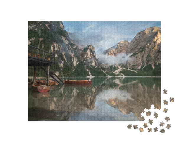 Puzzle 1000 Teile „Pragser Wildsee, Lago di Braies, Naturpark Fanes-Sennes-Prags, Dolomiten“