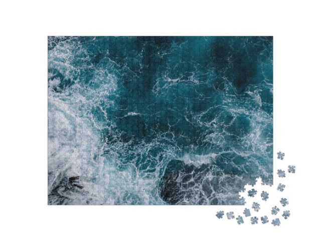 Puzzle 1000 Teile „Blick aus der Luft auf die Wellen des Ozeans“
