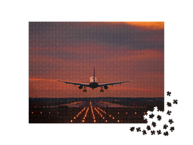Puzzle 1000 Teile „Landeanflug im Sonnenuntergang auf dem Flughafen Otopeni“