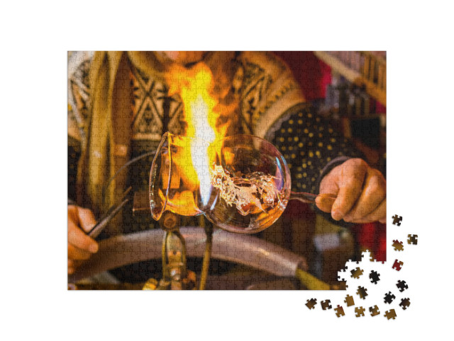 Puzzle 1000 Teile „Die Fertigung von Glas-Weihnachtskugeln“