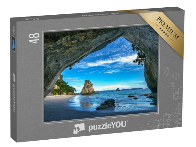 Puzzle 48 Teile „Blick aus der Höhle am Cathedral Cove Beach, Coromandel, Neuseeland“