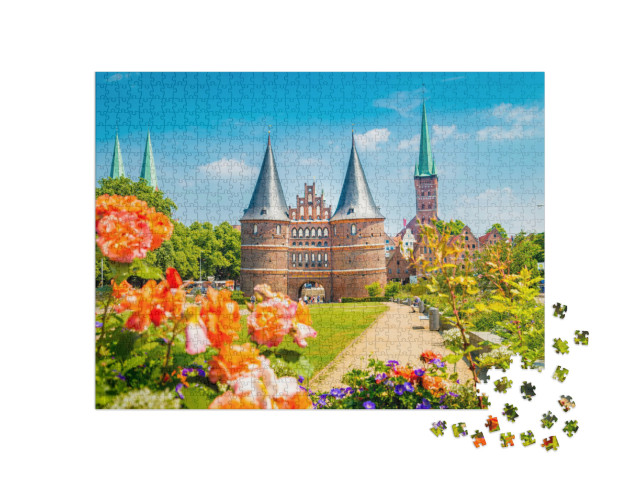 Puzzle 1000 Teile „Postkartenansicht der historischen Stadt Lübeck mit dem berühmten Holstentor“