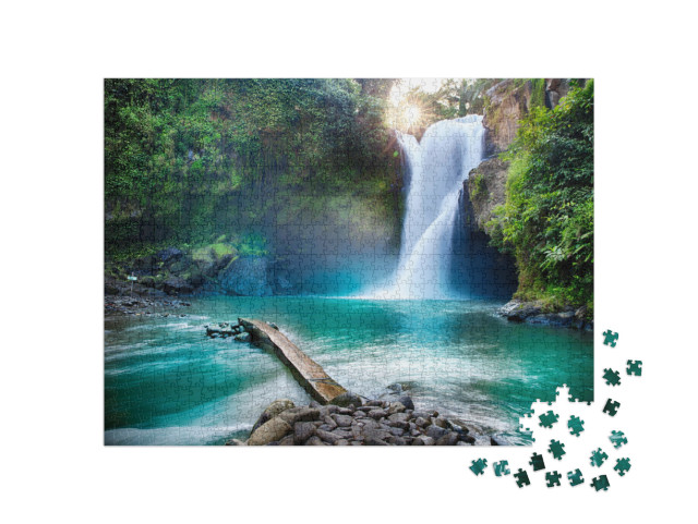 Puzzle 1000 Teile „Wasserfall versteckt im tropischen Dschungel“