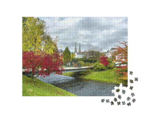 Puzzle 1000 Teile „Schöne herbstliche Stadtlandschaft in Baden-Baden, Deutschland“