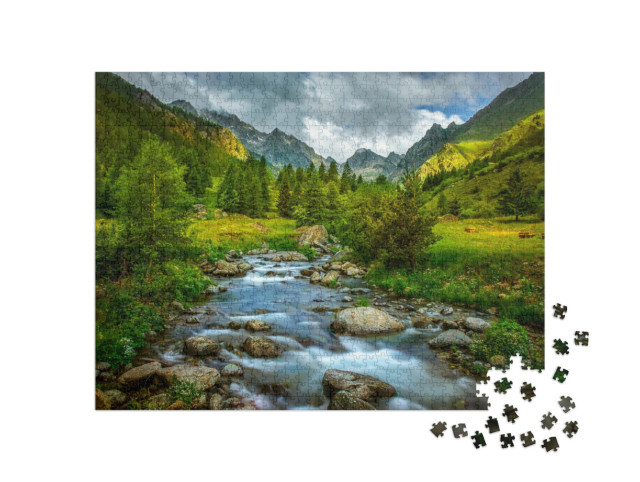 Puzzle 1000 Teile „Berglandschaft mit Tal und Fluss“