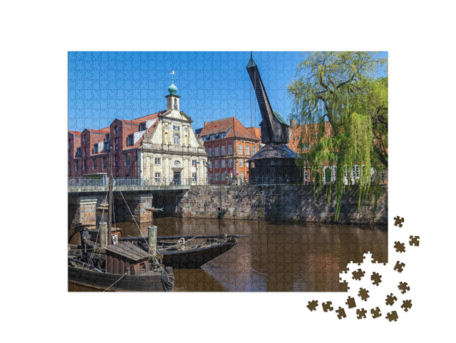 Puzzle 1000 Teile „Alter Kran auf dem Stintmarkt, Lüneburg, Deutschland“