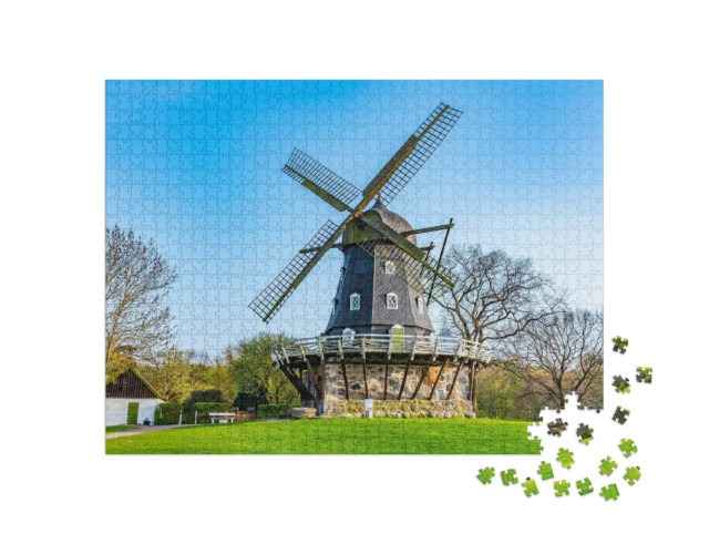 Puzzle 1000 Teile „Mittelalterliche Windmühle bei Schloss Malmö in Schweden“