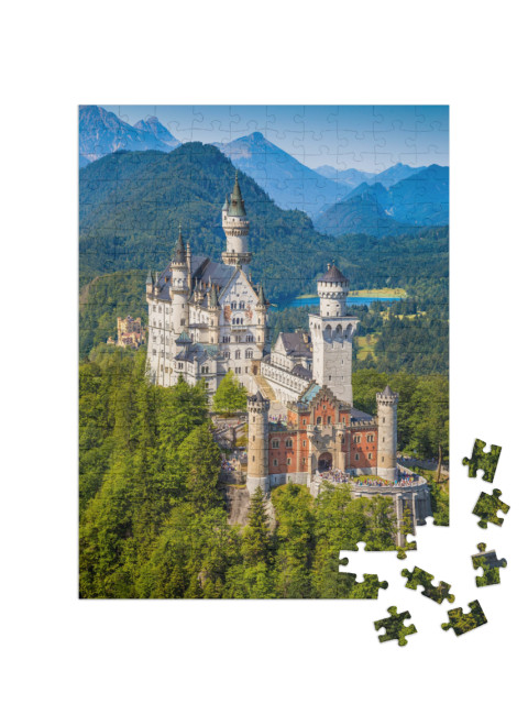 Puzzle 200 Teile „Schloss Neuschwanstein, erbaut im 19. Jahrhundert von König Ludwig II.“