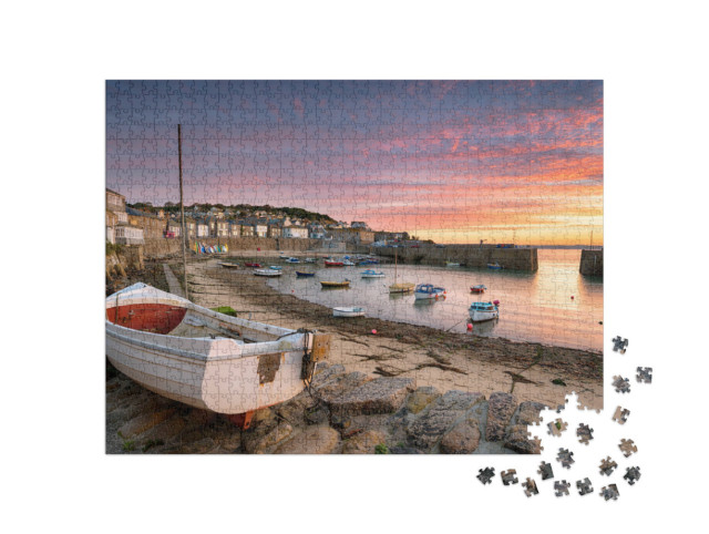 Puzzle 1000 Teile „Atemberaubender Sonnenaufgang über Fischerbooten, Cornwall, England“