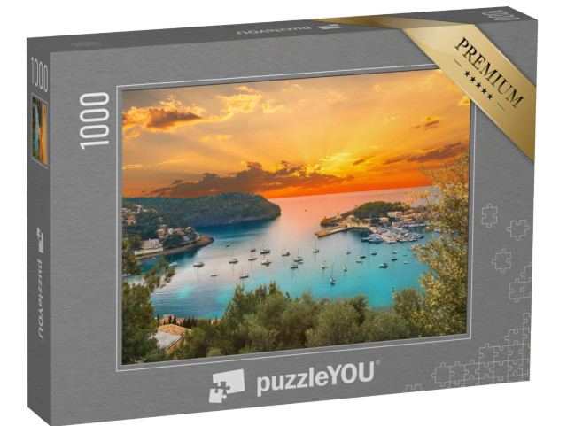 Puzzle 1000 Teile „Blick auf den berühmten Hafen von Soller, Sonnenuntergang auf Mallorca“