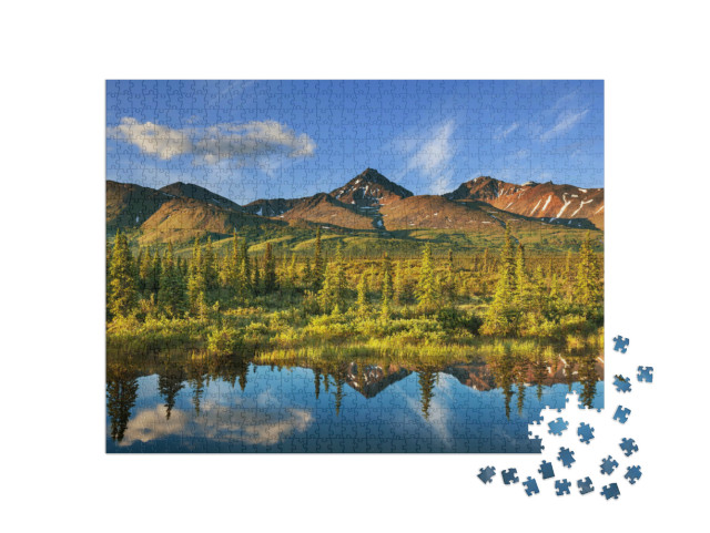 Puzzle 1000 Teile „Ruhiger See in der Tundra, Alaska“