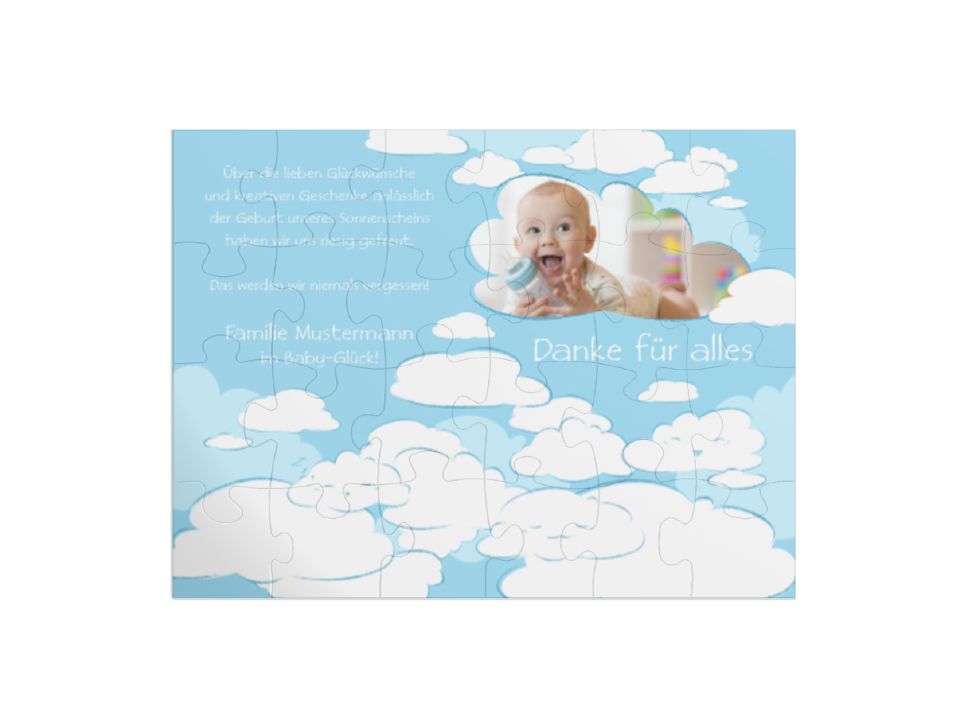 "Happy Clouds" in Querformat hellblau