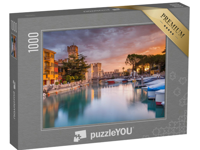 Puzzle 1000 Teile „Hafen von Sirmione im Abendlicht, Gardasee, Italien“