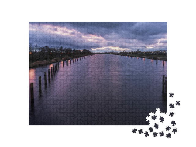 Puzzle 1000 Teile „Sonnenuntergang über der Elbe“