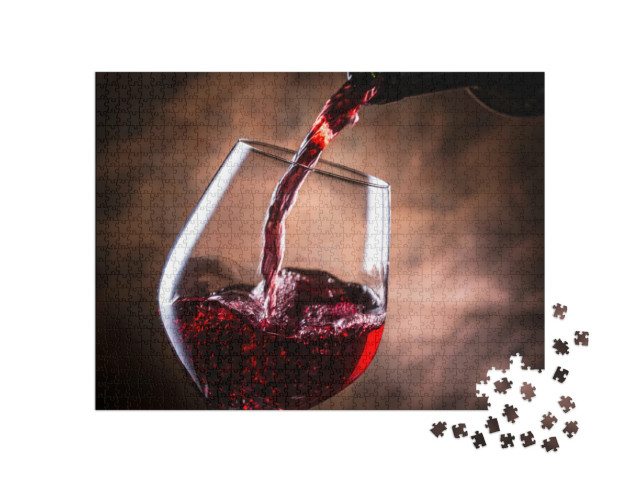 Puzzle 1000 Teile „Rotwein wird in ein Glas eingeschenkt“