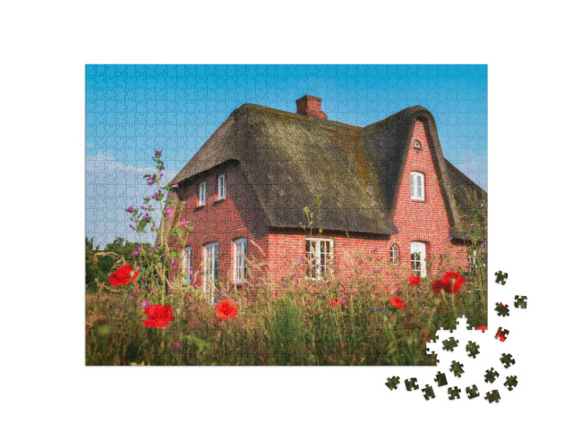 Puzzle 1000 Teile „Wunderschönes altes Reetdachhaus auf der Insel Sylt, Deutschland“