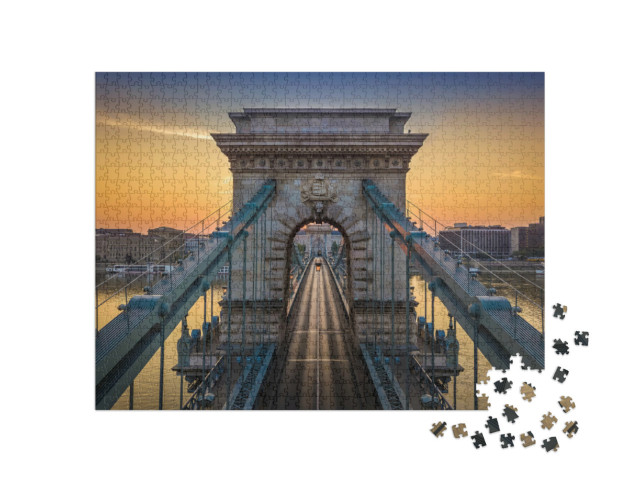 Puzzle 1000 Teile „Szechenyi Kettenbrücke bei Sonnenaufgang, Budapest, Ungarn“
