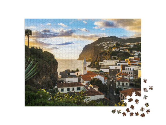 Puzzle 1000 Teile „Camara de Lobos, kleiner Hafen auf der Insel Madeira“