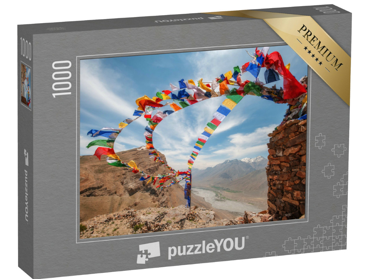 Puzzle 1000 Teile „Typisch bunte tibetische Mantra-Flaggen flattern im Wind, Tibet“
