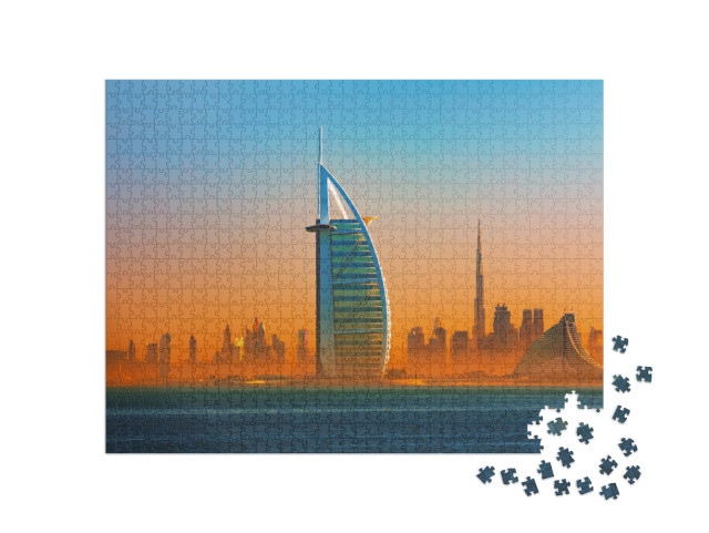Puzzle 1000 Teile „Skyline des Stadtzentrums und der berühmte Jumeirah-Strand, Dubai“