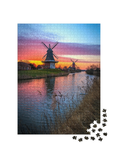 Puzzle 1000 Teile „Zwillingsmühlen von Greetsiel, Ostfriesland bei Sonnenaufgang“