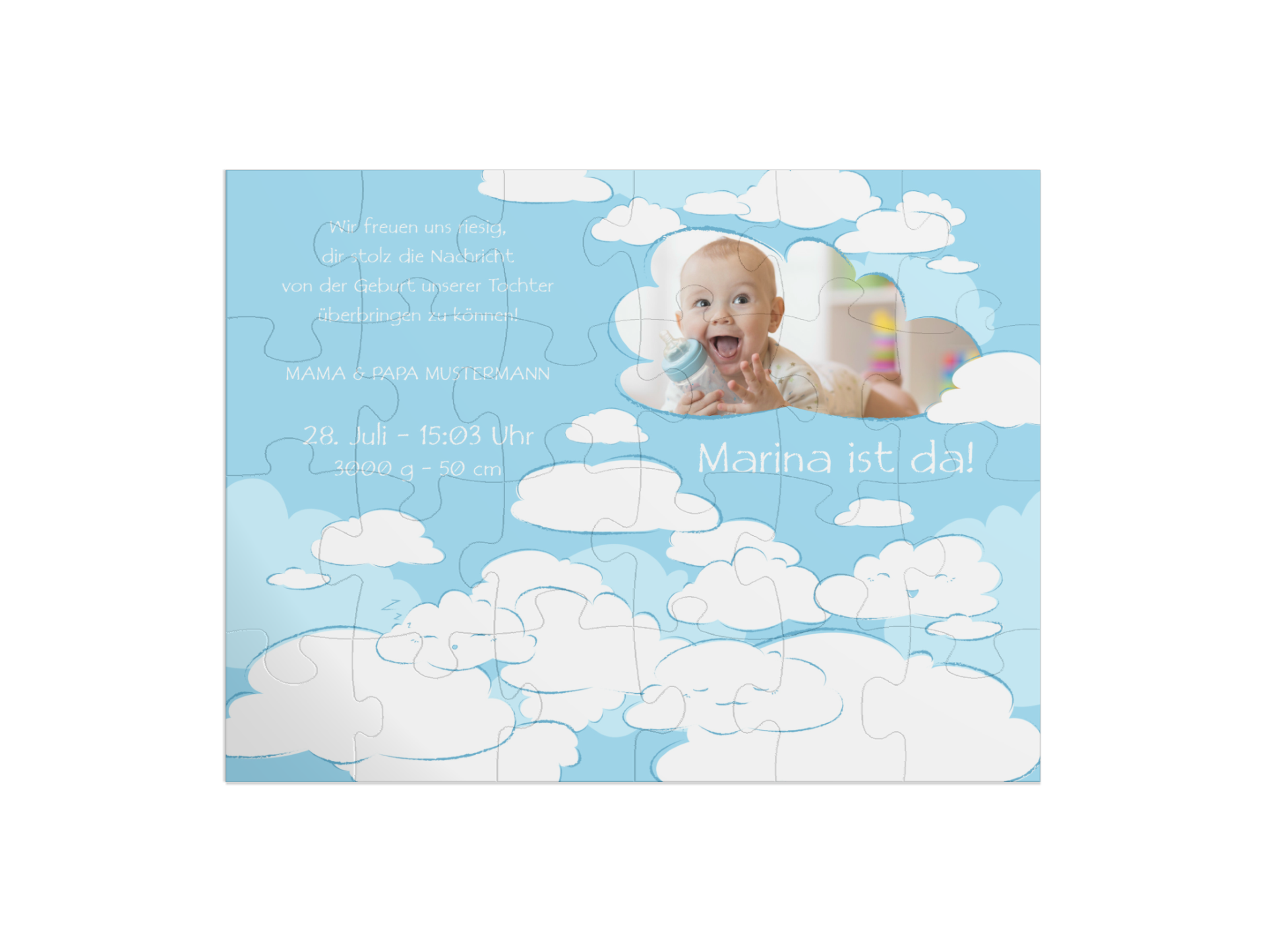 "Happy Clouds" in Querformat hellblau