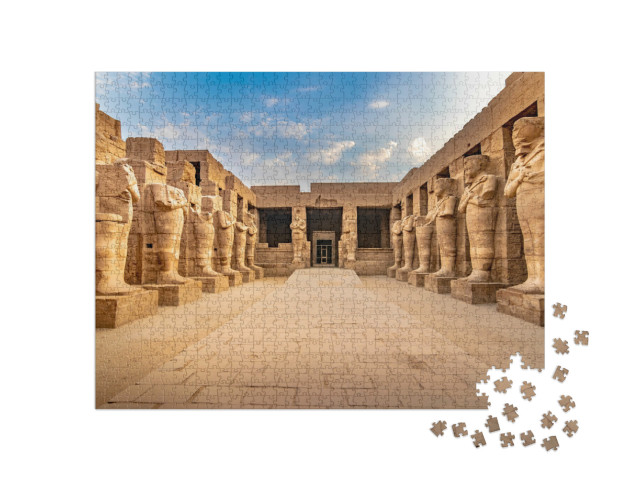 Puzzle 1000 Teile „Große Skulpturen und Pharaonen im Karnak Tempel, Ägypten“