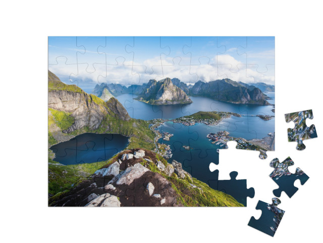 Puzzle 48 Teile „Blick auf atemberaubende Berge der Lofoten, Norwegen“