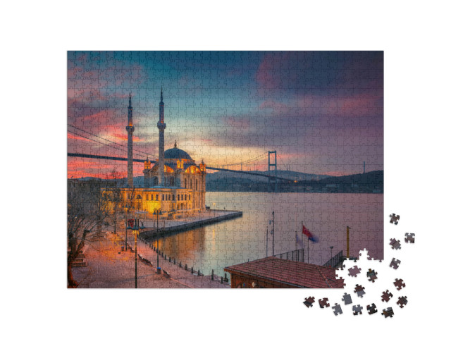 Puzzle 1000 Teile „Sonnenaufgang an der Ortakoy Moschee mit Bosporus-Brücke in Istanbul“