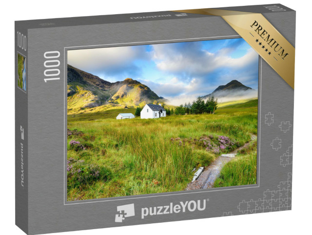 Puzzle 1000 Teile „Malerisches Postkartenhäuschen in Glencoe, schottische Highlands“