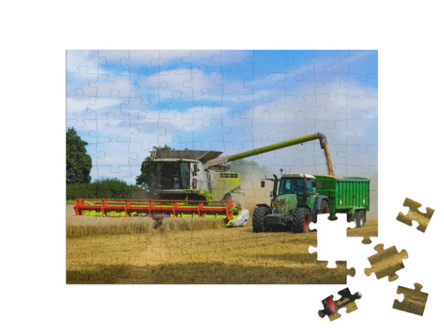 Puzzle 100 Teile „Traktor mit Anhänger, Oxfordshire“
